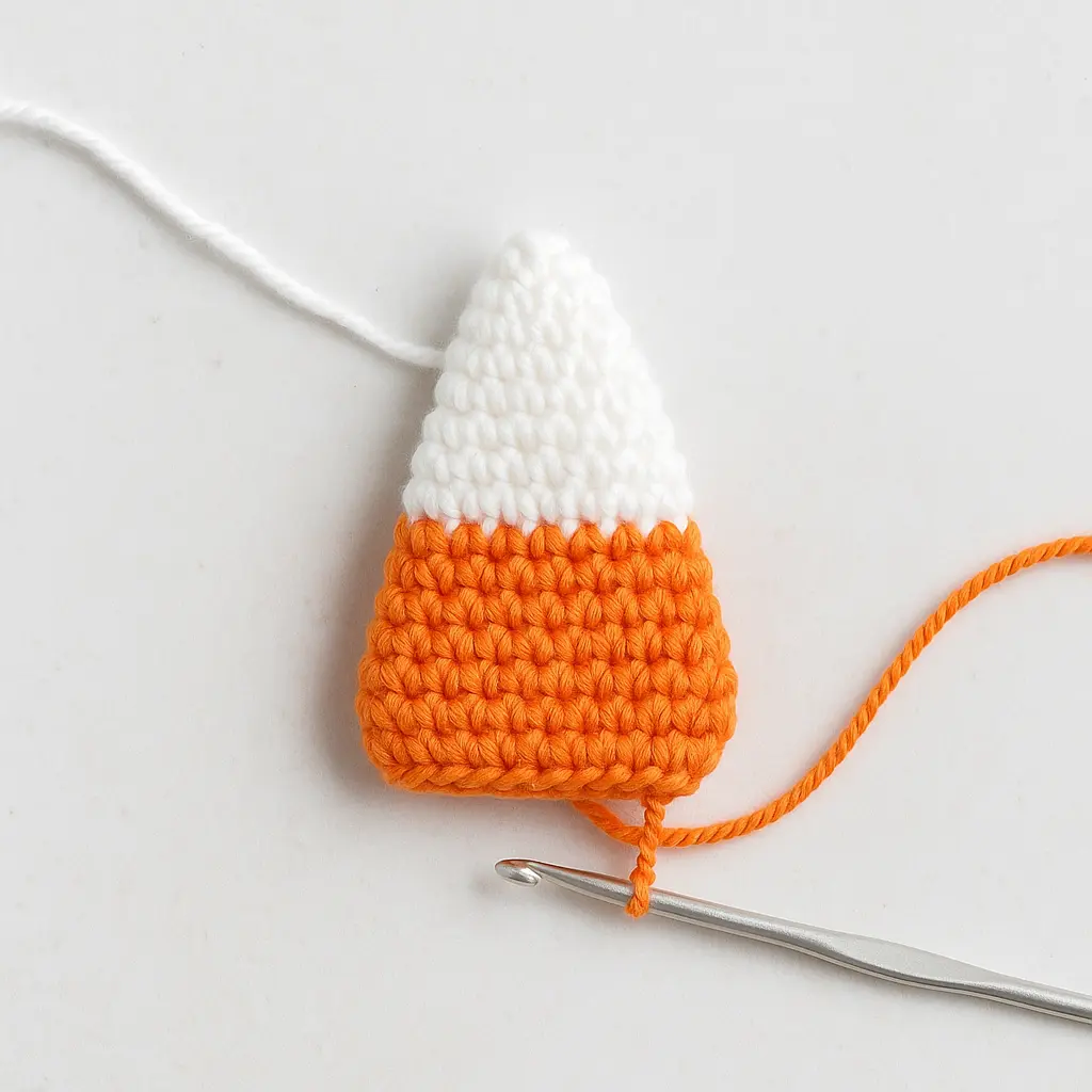 changing colors to orange in crochet pattern for candy corn