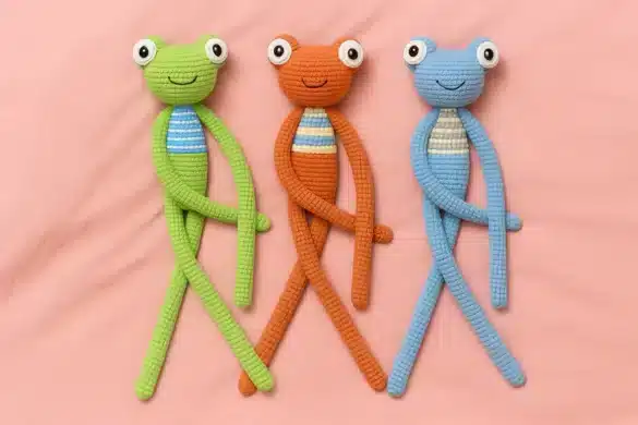 crochet leggy frog color variations amigurumi